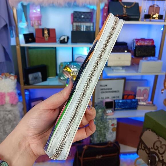 LOUIS VUITTON Monogram Portrait Zippy Vertical Wallet Multicolor KidSuper - Picture 6 of 16